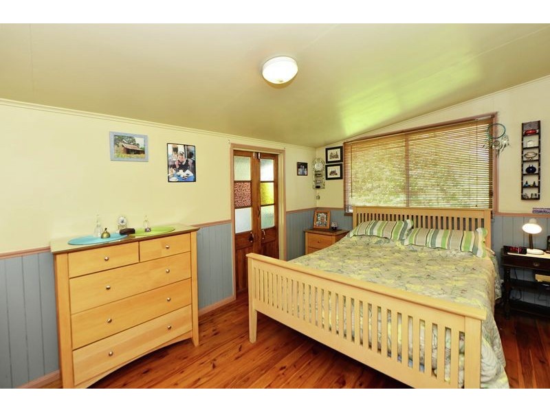 44 Main Street, Meringandan QLD 4352