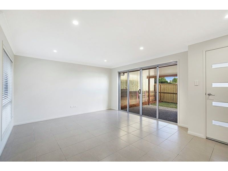 6 Dylan Court, Darling Heights QLD 4350