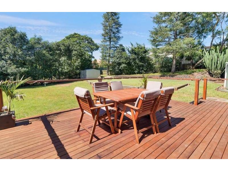 3 Outlook Crescent, Blue Mountain Heights QLD 4350