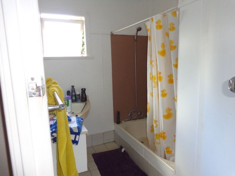 229 Alderley Street, Centenary Heights QLD 4350