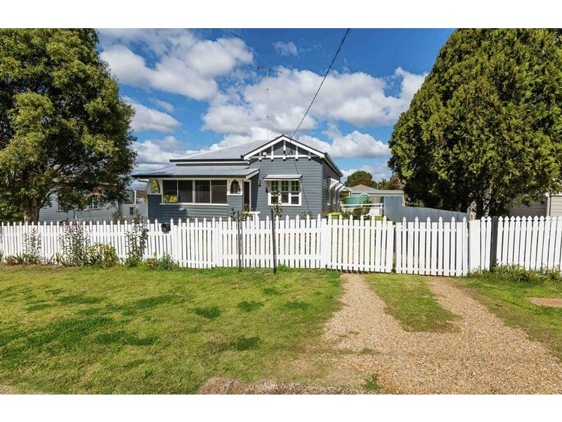 14 Hamwood Street, Toowoomba City QLD 4350