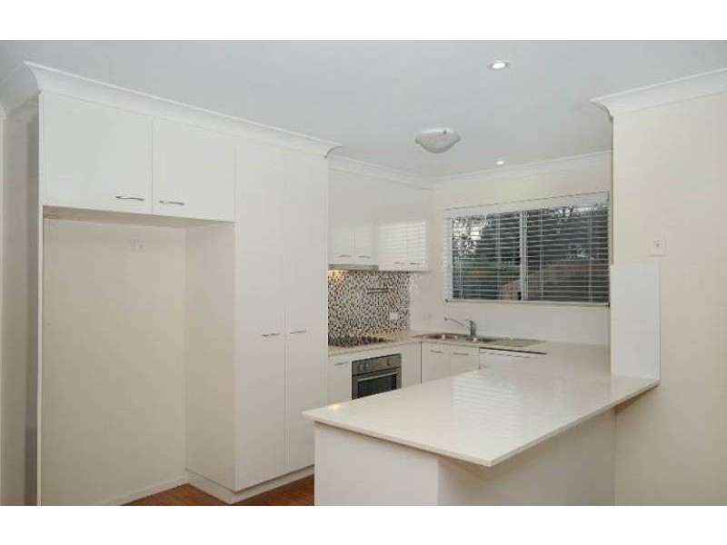 13 Carla Crescent, Westbrook QLD 4350