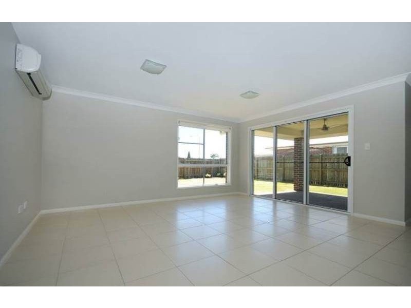 17 Opperman Drive, Kearneys Spring QLD 4350