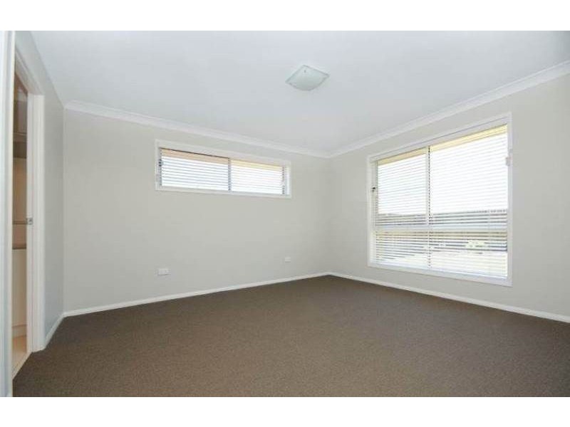 17 Opperman Drive, Kearneys Spring QLD 4350
