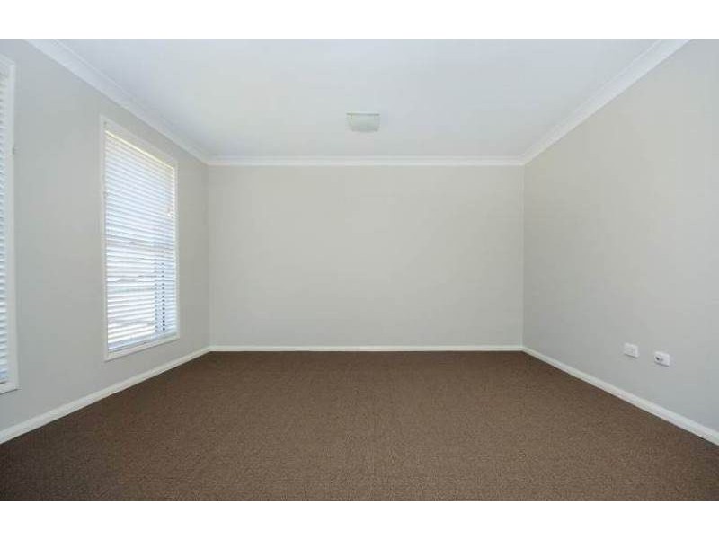 17 Opperman Drive, Kearneys Spring QLD 4350