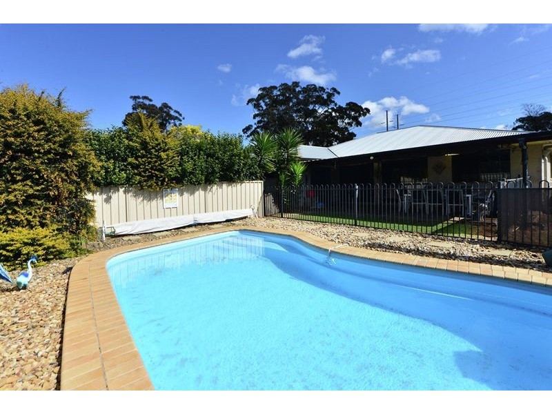 Preston QLD 4352