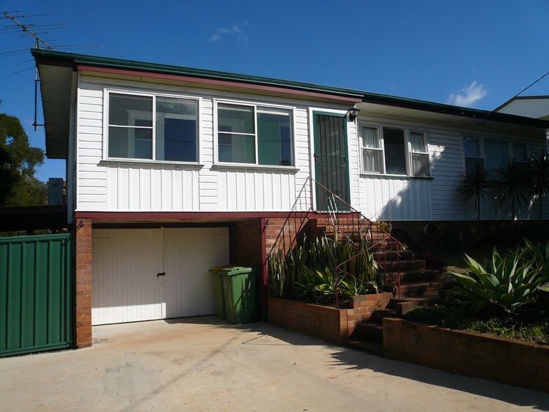 4 Tolmie Street, South Toowoomba QLD 4350