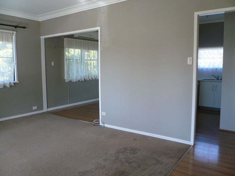 4 Tolmie Street, South Toowoomba QLD 4350