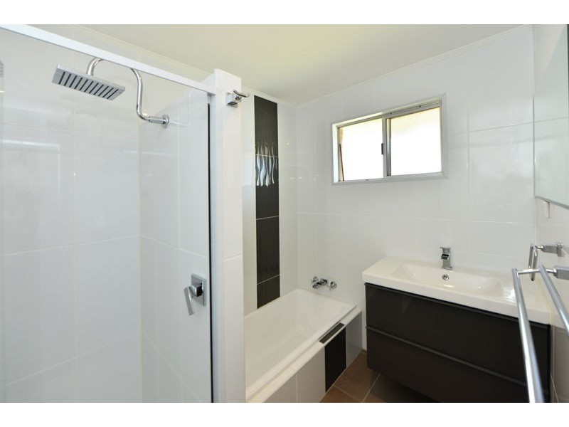 13 Chilla Street, Harristown QLD 4350