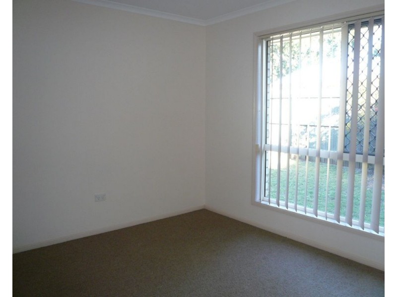 2/320 South Street, Harristown QLD 4350