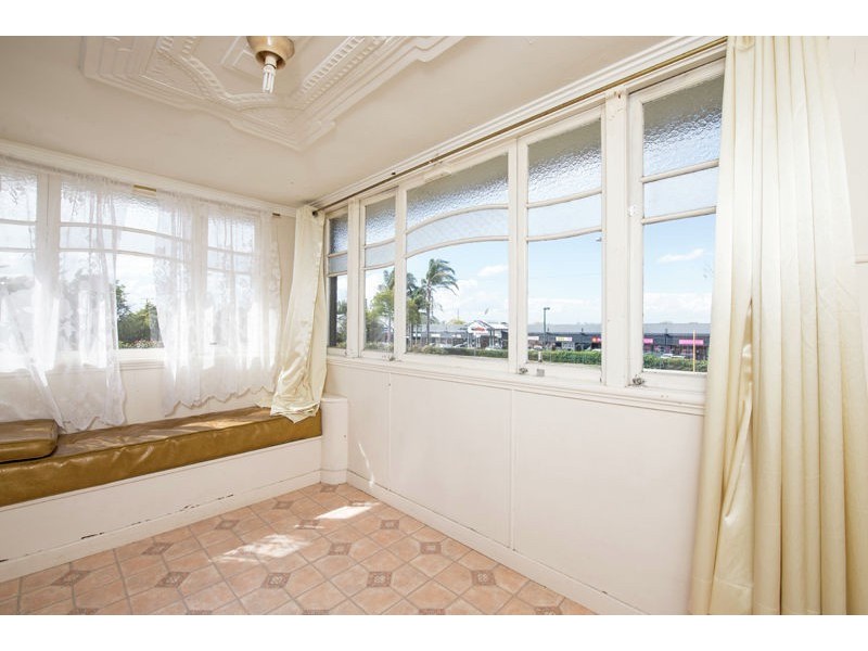 361 West Street, Harristown QLD 4350