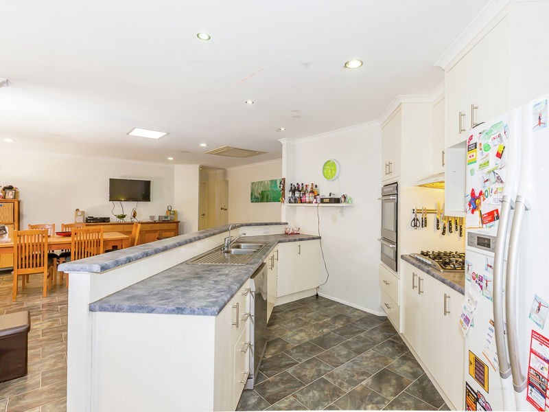 19 Crockers Road, Westbrook QLD 4350