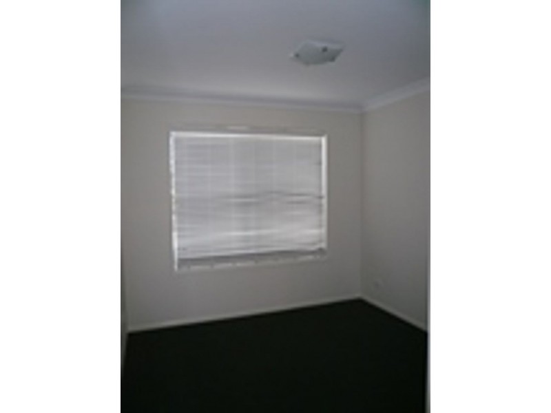 18 Shoesmith Rd, Westbrook QLD 4350