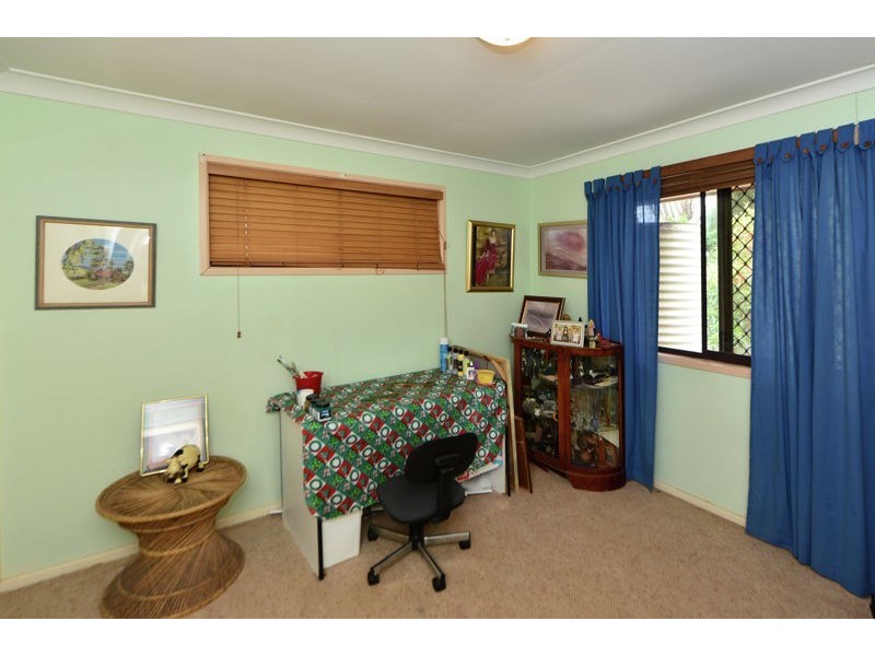 20 Damian Cres, Kearneys Spring QLD 4350