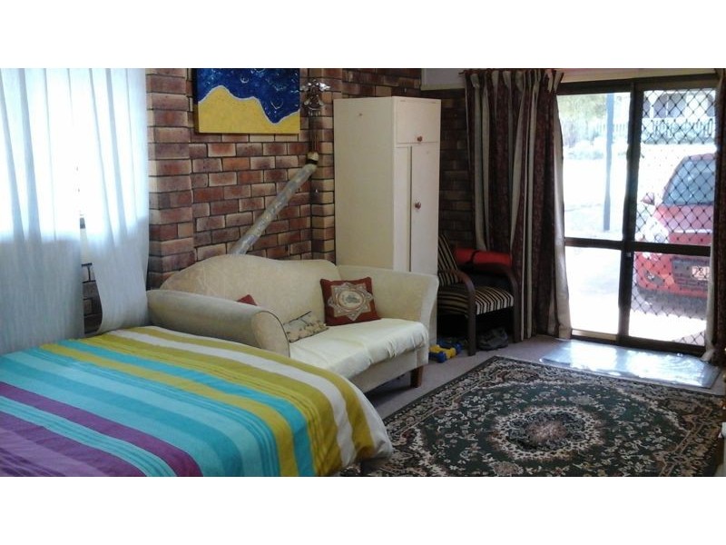 20 Damian Cres, Kearneys Spring QLD 4350