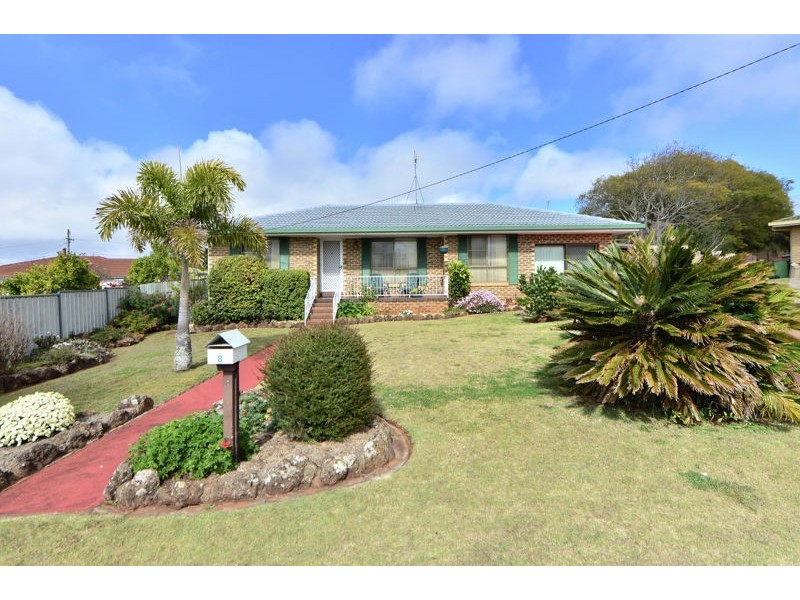 8 McQuade Ct, Kearneys Spring QLD 4350