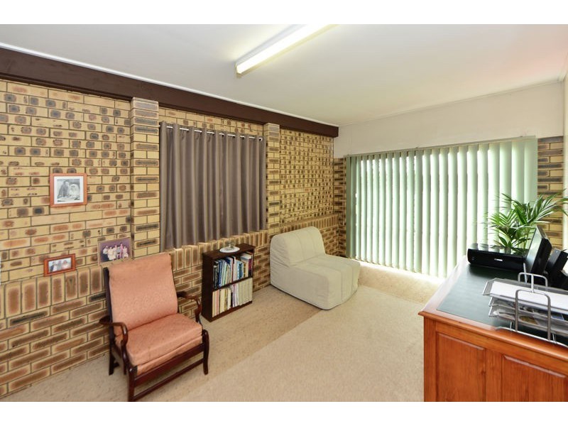 8 McQuade Ct, Kearneys Spring QLD 4350