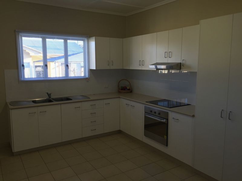 14 Beelbee Street, Harristown QLD 4350