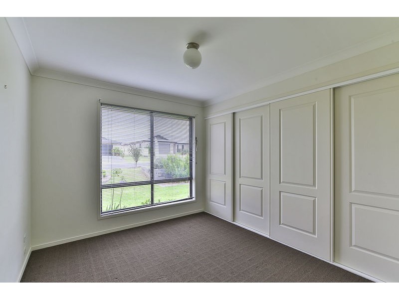 14 Wellington Street, Wyreema QLD 4352