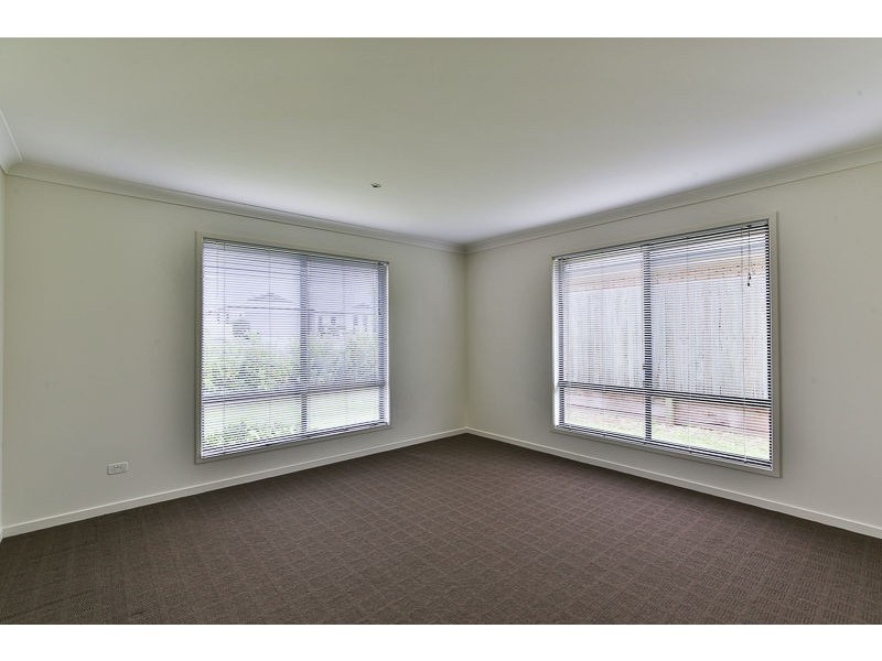 14 Wellington Street, Wyreema QLD 4352