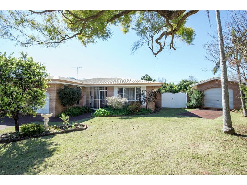 1 Boyett Street, Centenary Heights QLD 4350