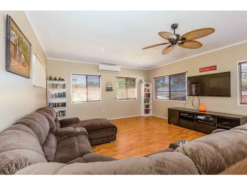 Centenary Heights QLD 4350
