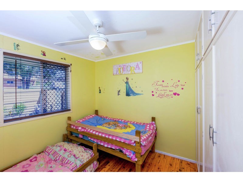 Centenary Heights QLD 4350