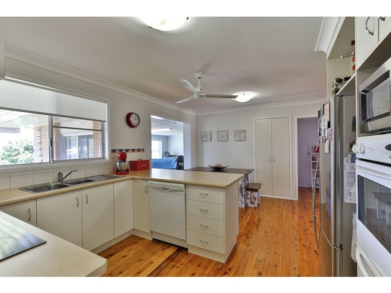26 Honey Street, Harristown QLD 4350