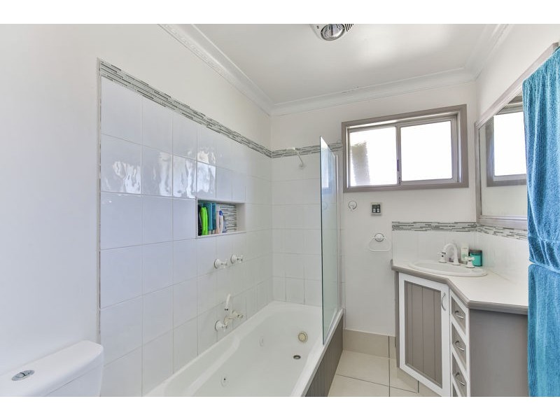 26 Honey Street, Harristown QLD 4350