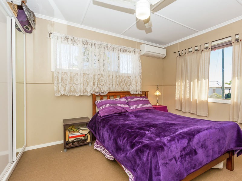 2 Mole Street, Harlaxton QLD 4350
