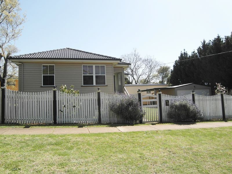 13 Ramsay Street, South Toowoomba QLD 4350