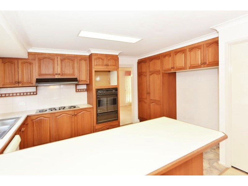 15 Wiemers Crescent, Centenary Heights QLD 4350