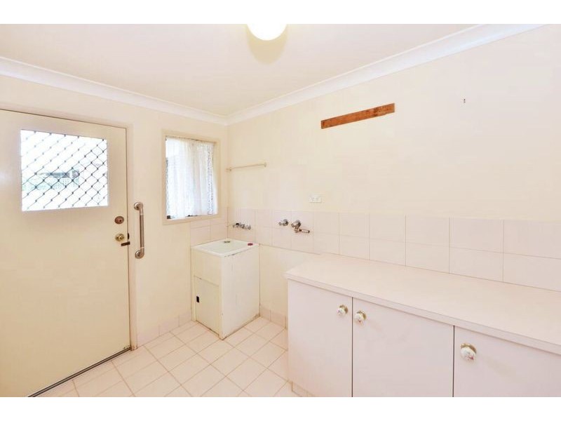 15 Wiemers Crescent, Centenary Heights QLD 4350