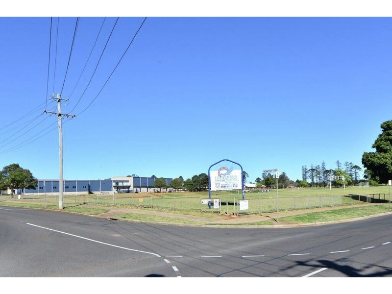 149 Stephen Street, Harristown QLD 4350