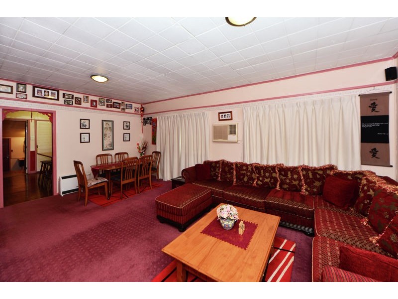 39 Searle Street, South Toowoomba QLD 4350