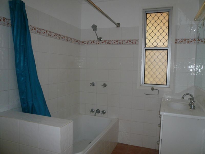 4 Morton Street, South Toowoomba QLD 4350