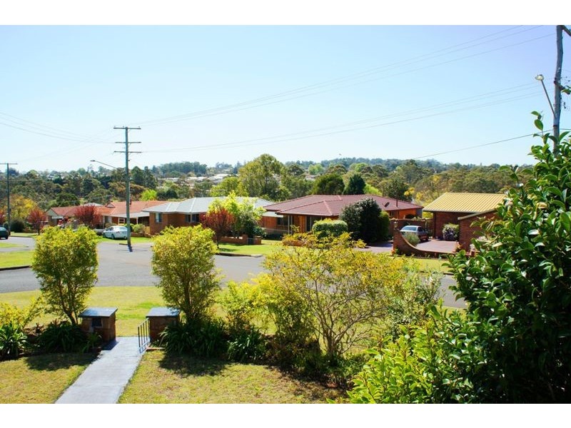 15 Skehan Street, Centenary Heights QLD 4350