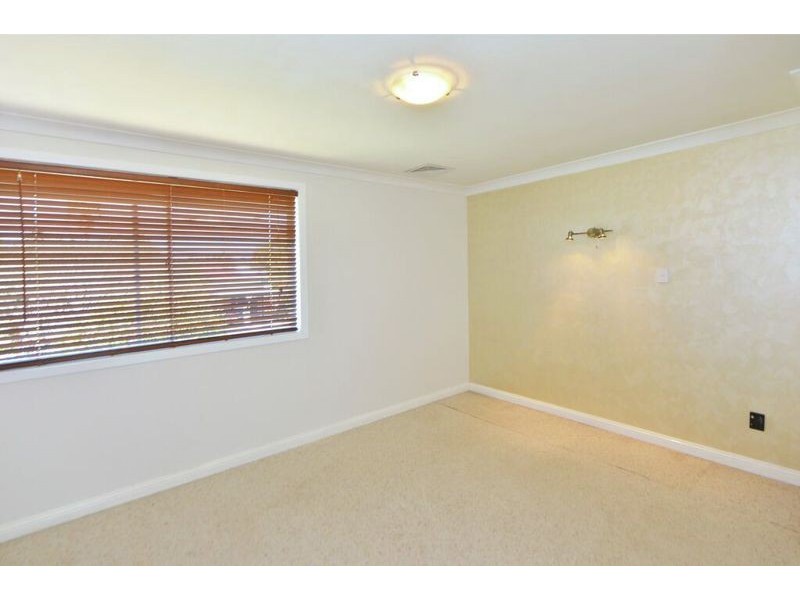 15 Skehan Street, Centenary Heights QLD 4350