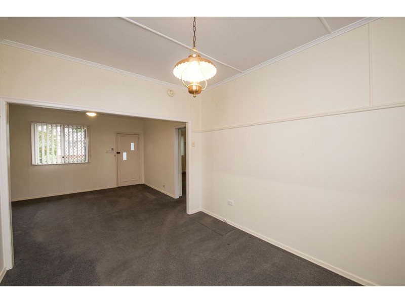 13 Farquharson Street, Harristown QLD 4350