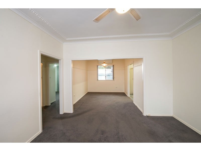 13 Farquharson Street, Harristown QLD 4350