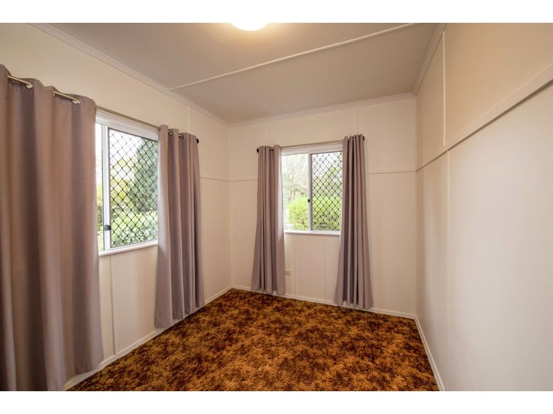 13 Farquharson Street, Harristown QLD 4350