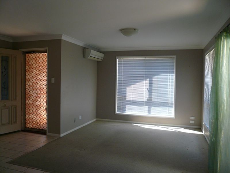 2/86 South Street, Rangeville QLD 4350