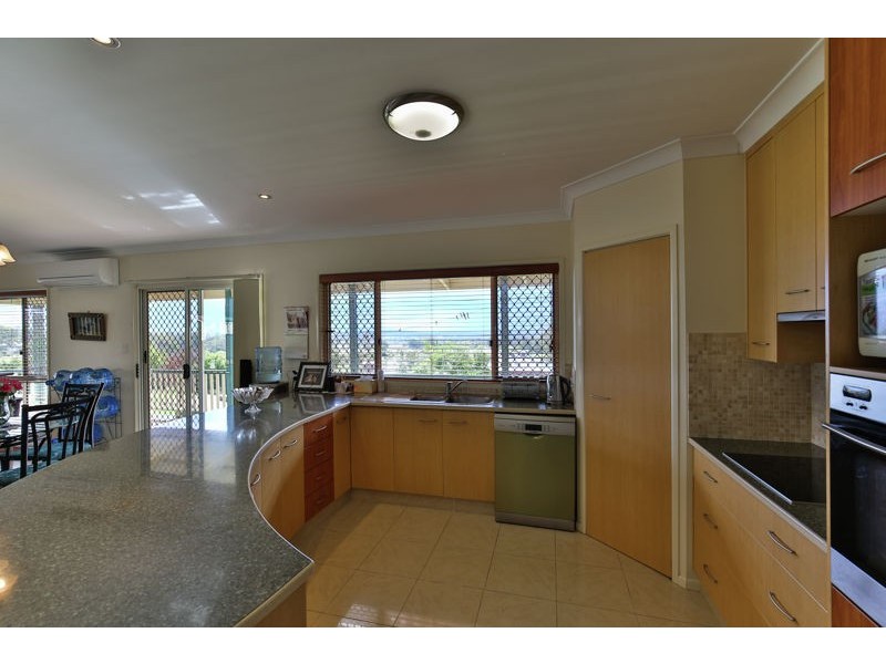 3 Barton Court, Highfields QLD 4352