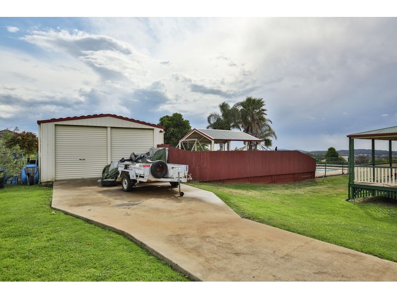 3 Barton Court, Highfields QLD 4352