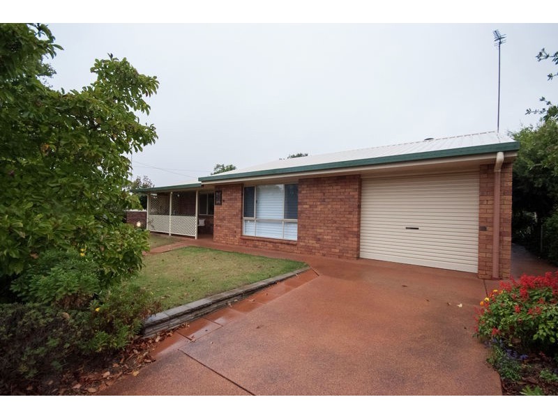 14 Marwedel Street, Kearneys Spring QLD 4350