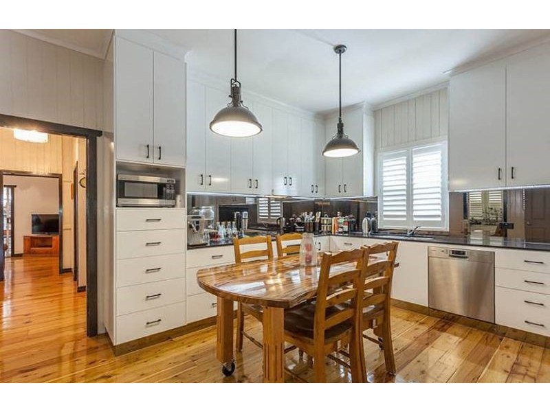 23 Cay Street, Newtown QLD 4350