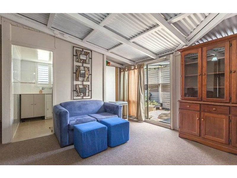 23 Cay Street, Newtown QLD 4350