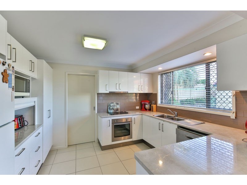 Centenary Heights QLD 4350