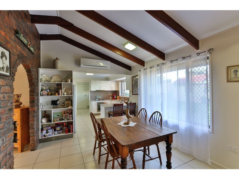 Centenary Heights QLD 4350