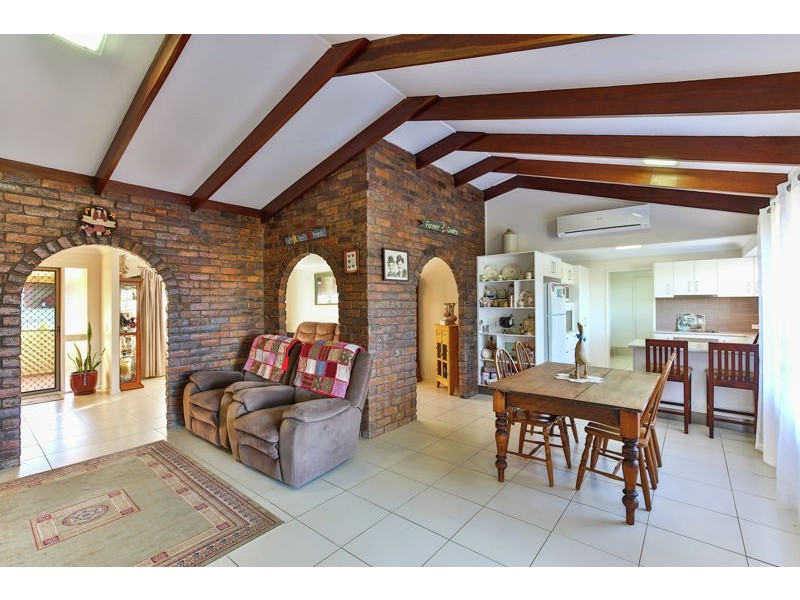 Centenary Heights QLD 4350